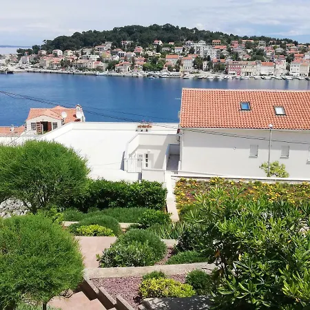 Joni Cikat Apartament *