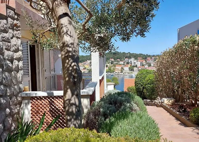 Joni Cikat Apartment Mali Lošinj