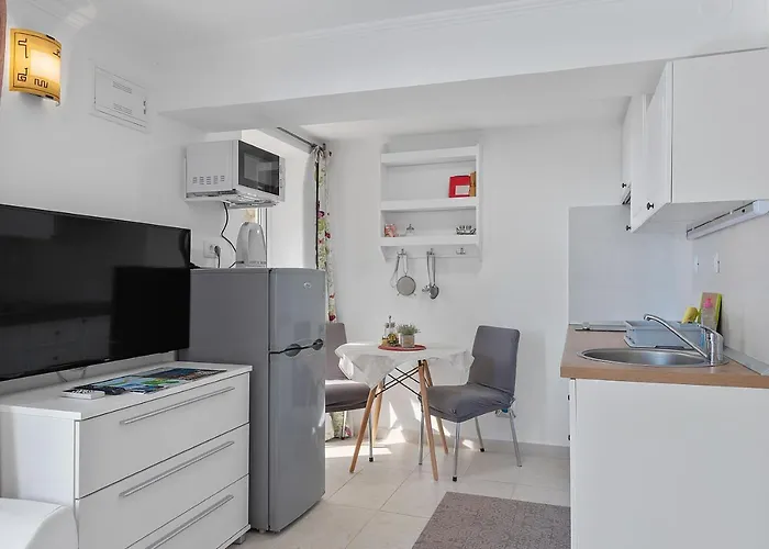 Apartment Joni Cikat *