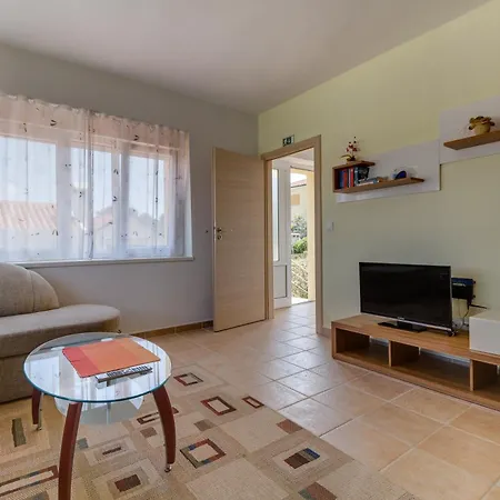 Апартаменты Apartments Joni Cikat Мали-Лошинь