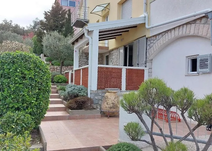 Apartments Joni Cikat Apartment Mali Losinj