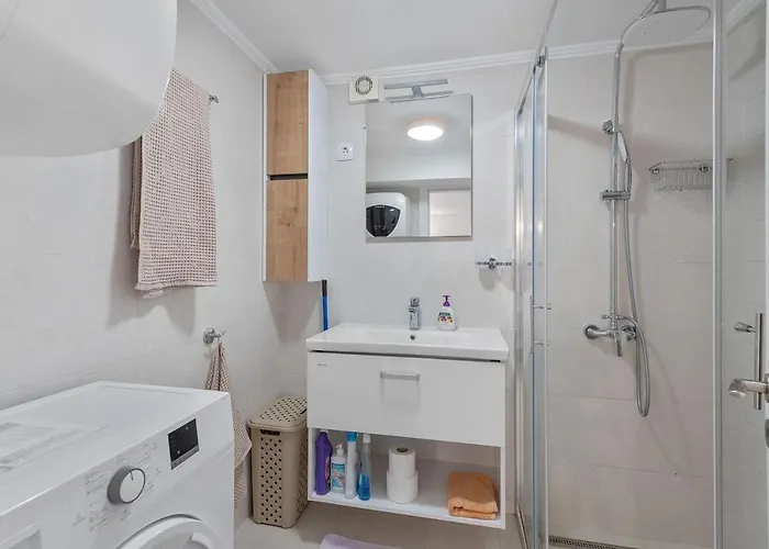 Apartment Apartments Joni Cikat Mali Losinj